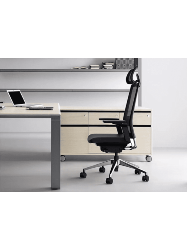 Кресло компьютерное SitZone E-BA-001A черный в интерьере