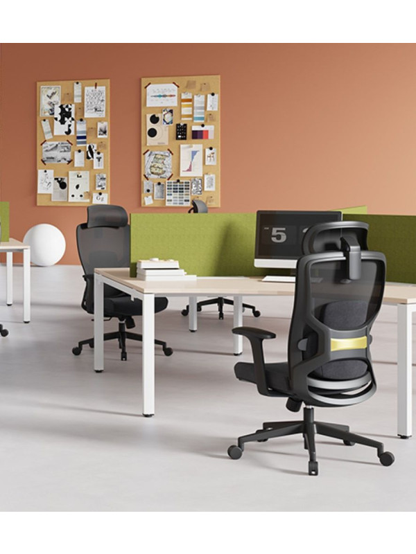 Кресло компьютерное SitZone U-063A черный в интерьере