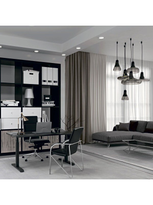 Стол письменный WellDesk WDЕ Uplift черный/ясень шимо в интерьере