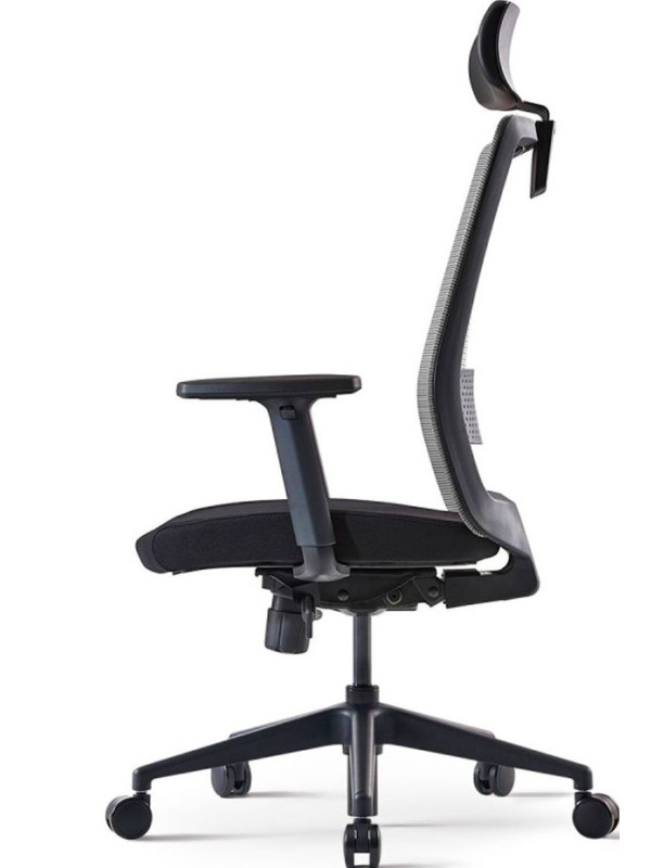 Кресло компьютерное BESTUHL S30 черный/серый вид сбоку