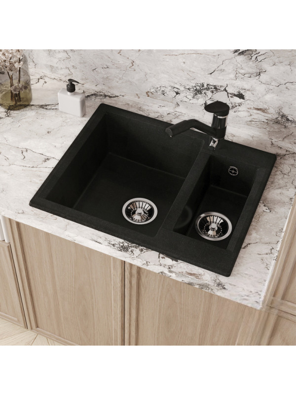 Кухонная мойка Polygran BRIG 620 космос черный металлик интерьер