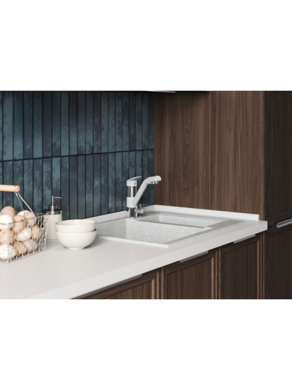 Кухонная мойка Polygran BRIG 620 светло-серый интерьер 3