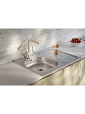 Кухонная мойка КромРус S 420 RUS L нержавеющая сталь в интерьере