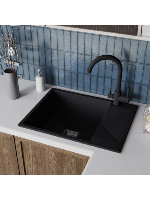 Кухонная мойка Polygran Blade 660 черный интерьер
