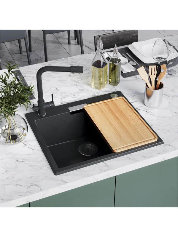 Кухонная мойка Polygran TOLERO 580 космос черный металлик интерьер
