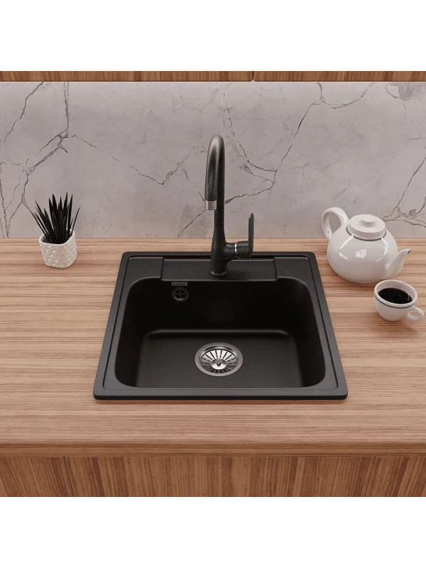 Кухонная мойка GranFest QUARZ GF-Z48 черный интерьер 2