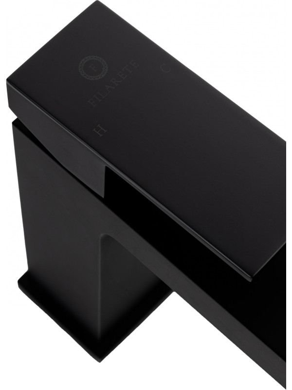 Смеситель Filarete Fing FL5040BL черный сверху