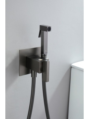 Смеситель Ganzer GZ01157 оружейная сталь интерьер 2