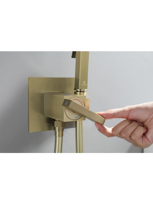 Смеситель Ganzer GZ01157 матовое золото интерьер 8