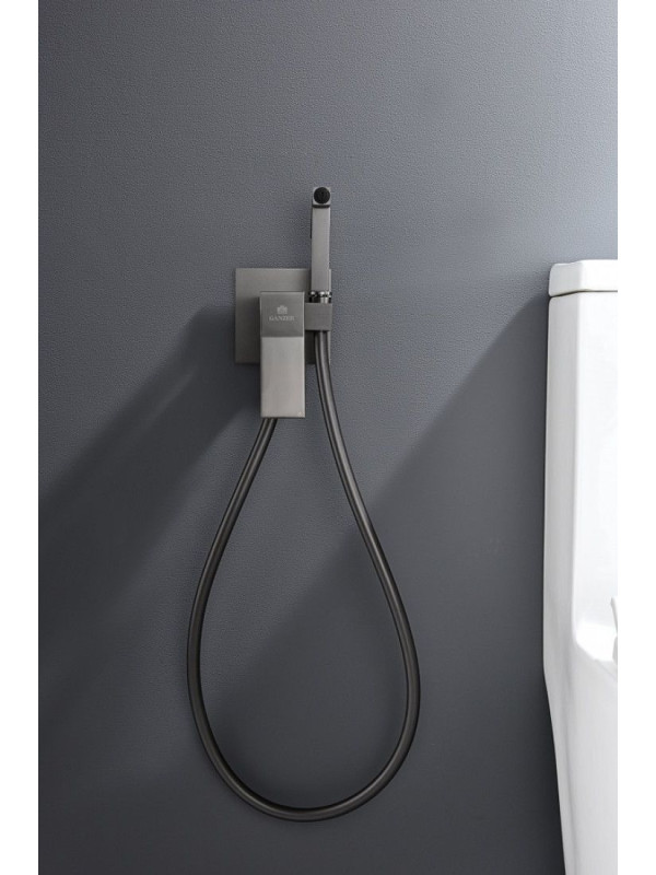 Смеситель Ganzer GZ051577-Q оружейная сталь 8