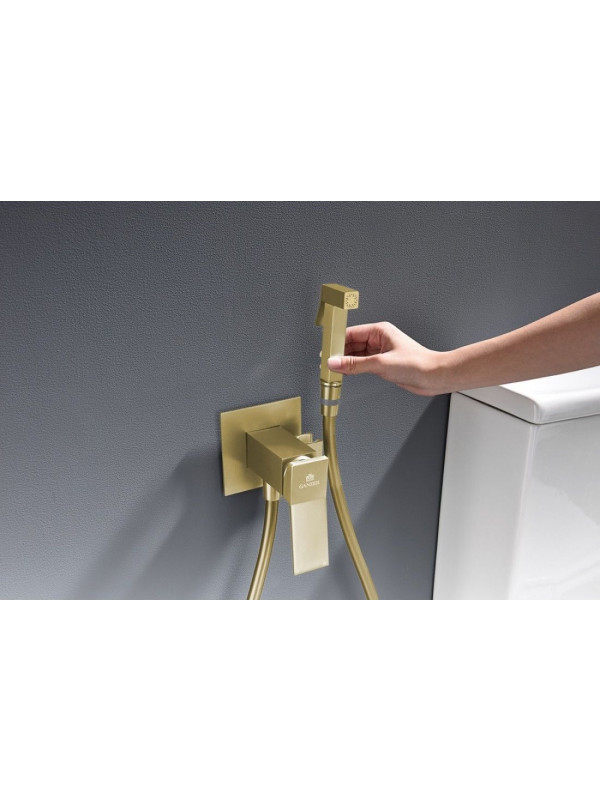 Смеситель Ganzer GZ051577-S матовое золото 9