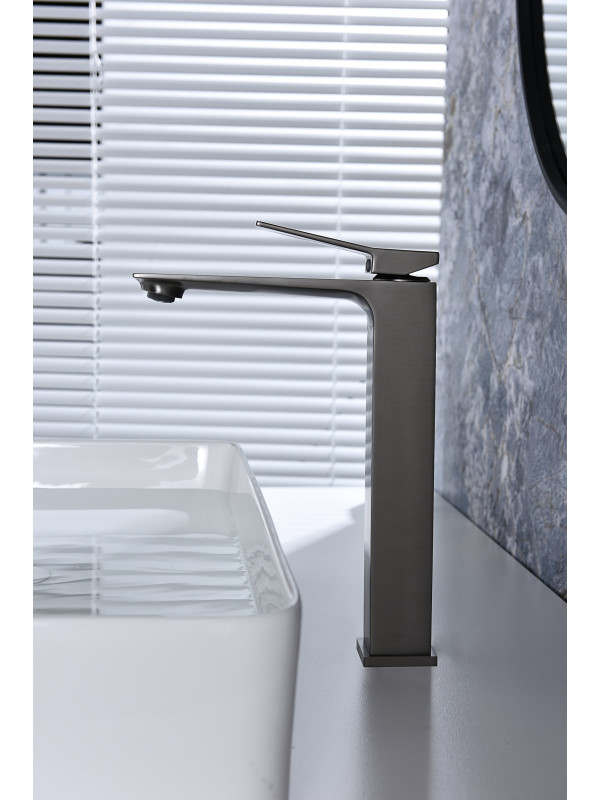 Смеситель Ganzer GZ05112-Q оружейная сталь 8