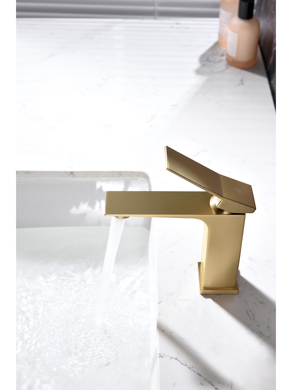 Смеситель Ganzer GZ05111-S матовое золото 3