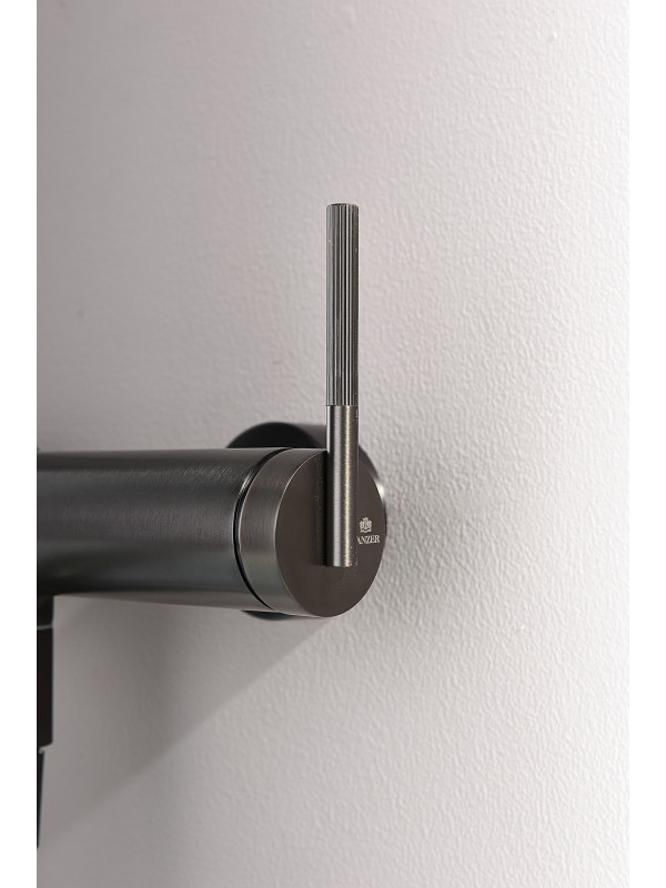 Смеситель Ganzer GZ19132-Q оружейная сталь 10