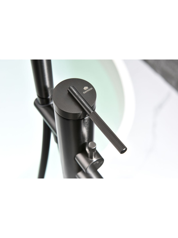 Смеситель Ganzer GZ19181-Q оружейная сталь 6