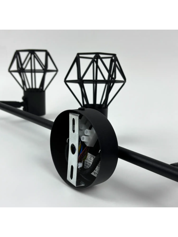 Потолочный светильник truEnergy GEOMETRY с четырьмя плафонами черный (40 Вт) сзади