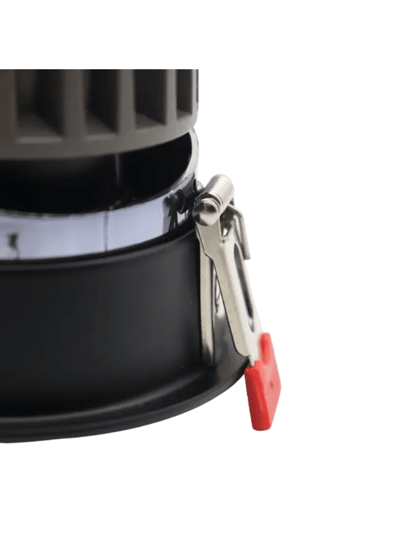 Точечный светильник truEnergy VECTOR 10564 черный (10 Вт) вблизи