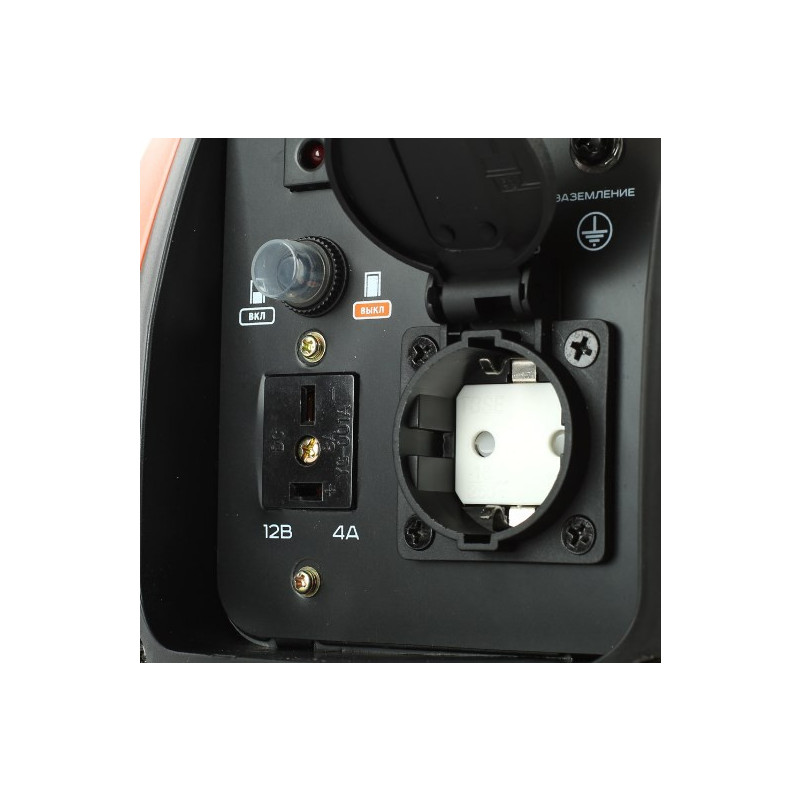 Бензиновый генератор Patriot 2000i 474101035 розетка