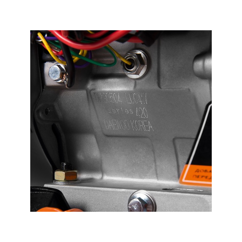 Бензиновый генератор Daewoo Power GDA 7500DPE-3 серийный номер