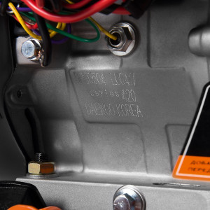 Бензиновый генератор Daewoo Power GDA 7500DPE-3 серийный номер