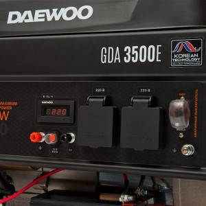 Бензиновый генератор Daewoo Power GDA 3500 E панель управления