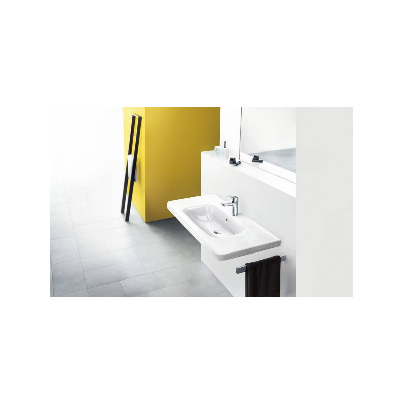 Смеситель Hansgrohe Logis 71101000 в интерьере