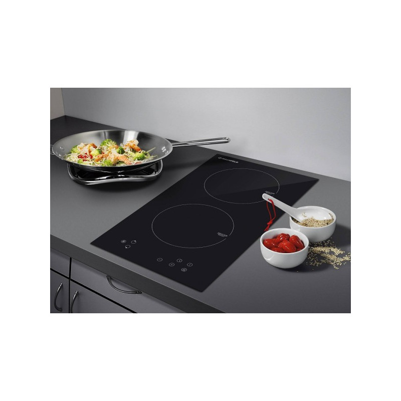 Индукционная варочная панель Maunfeld EVI.292-BK Black в интерьере