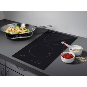 Индукционная варочная панель Maunfeld EVI.292-BK Black в интерьере