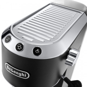 Подогрев чашек в кофеварке DeLonghi Dedica Style EC 685.BK
