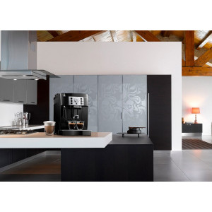 Фото кофемашины DeLonghi Magnifica S ECAM22.110.B в интерьере