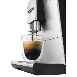 Приготовление кофе в кофемашине DeLonghi Autentica Cappuccino ETAM29.660.SB