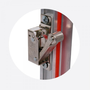 Люк Практика Евроформат АТР 30-90 замок