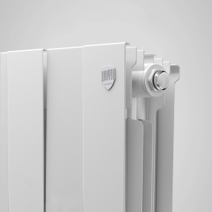 Радиатор биметаллический Royal Thermo Pianoforte 500 Bianco Traffico (4 секции) вид сверху