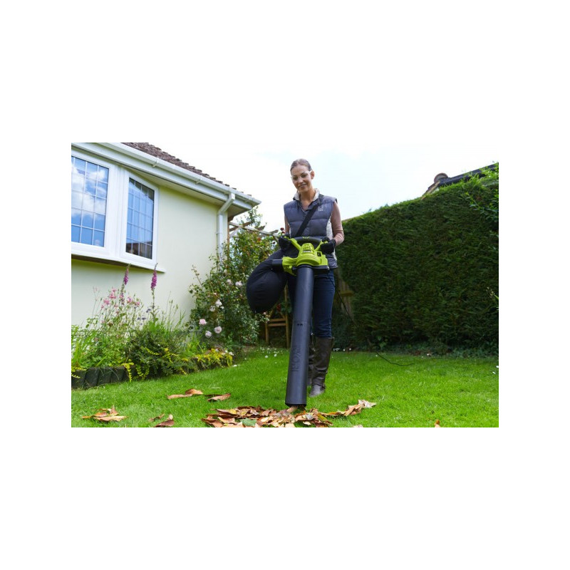 Воздуходувка-пылесос электрическая Ryobi RBV3000CSV в режиме пылесоса